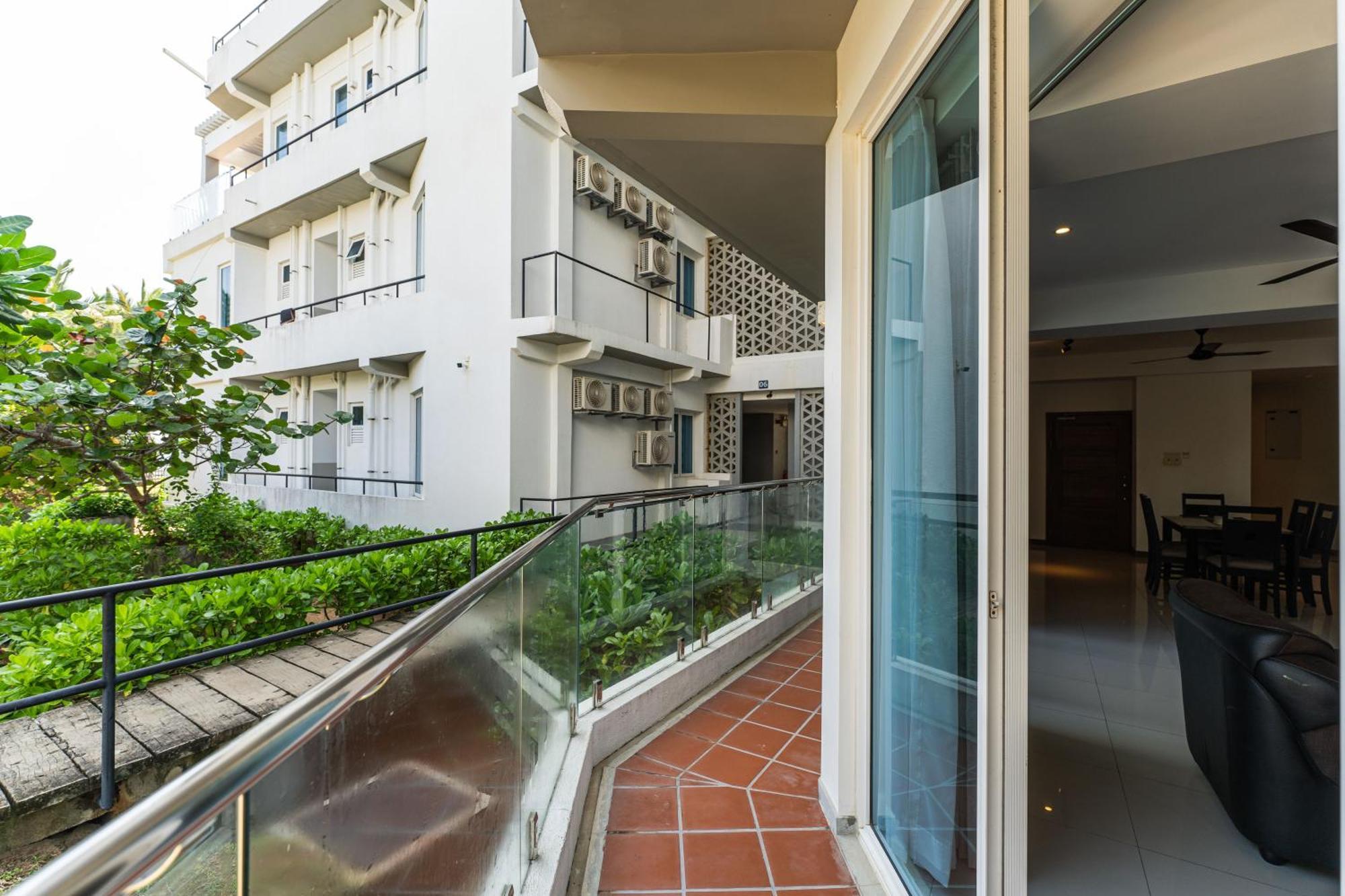 Oceanfront Condominium - 닐라벨리 외부 사진