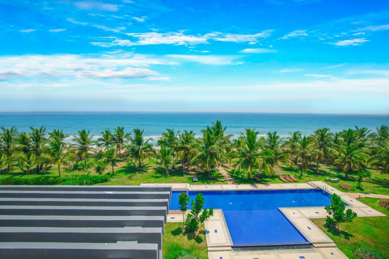 Oceanfront Condominium - 닐라벨리 외부 사진